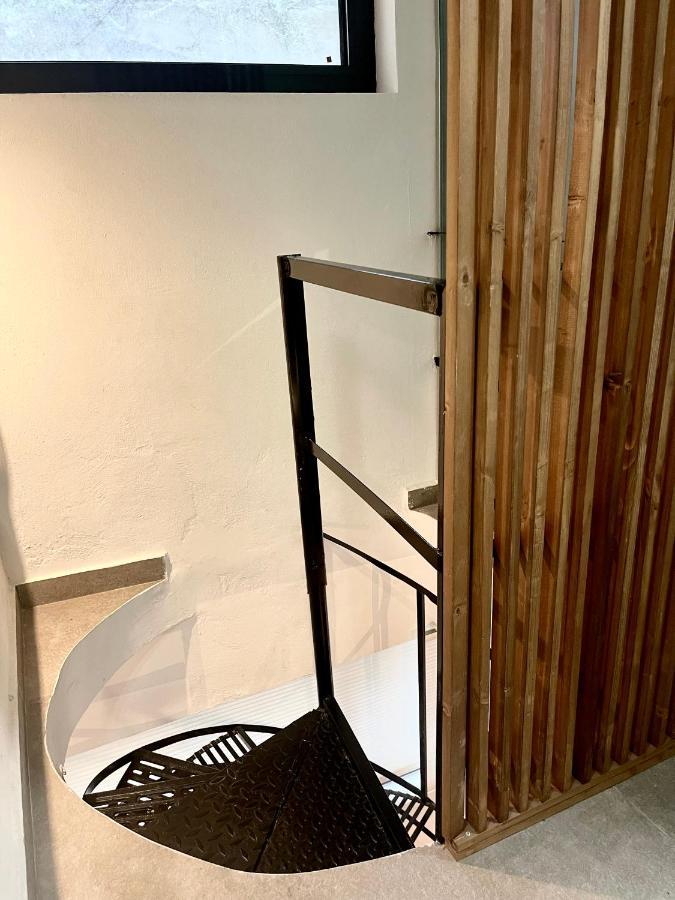 Loft Studio In Pagrati Apartment เอเธนส์ ภายนอก รูปภาพ